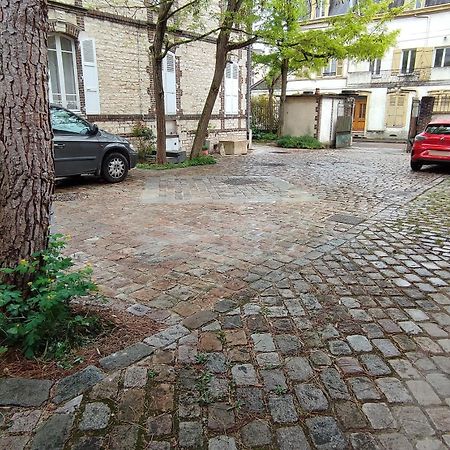 לינה וארוחת בוקר Sainte-Savine Au Fil De Troyes מראה חיצוני תמונה